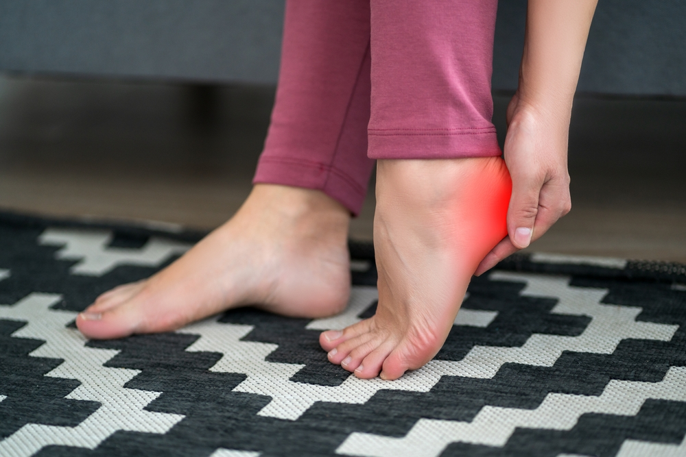 Guide pratique pour soigner une épine calcanéenne rapidement – Podoways