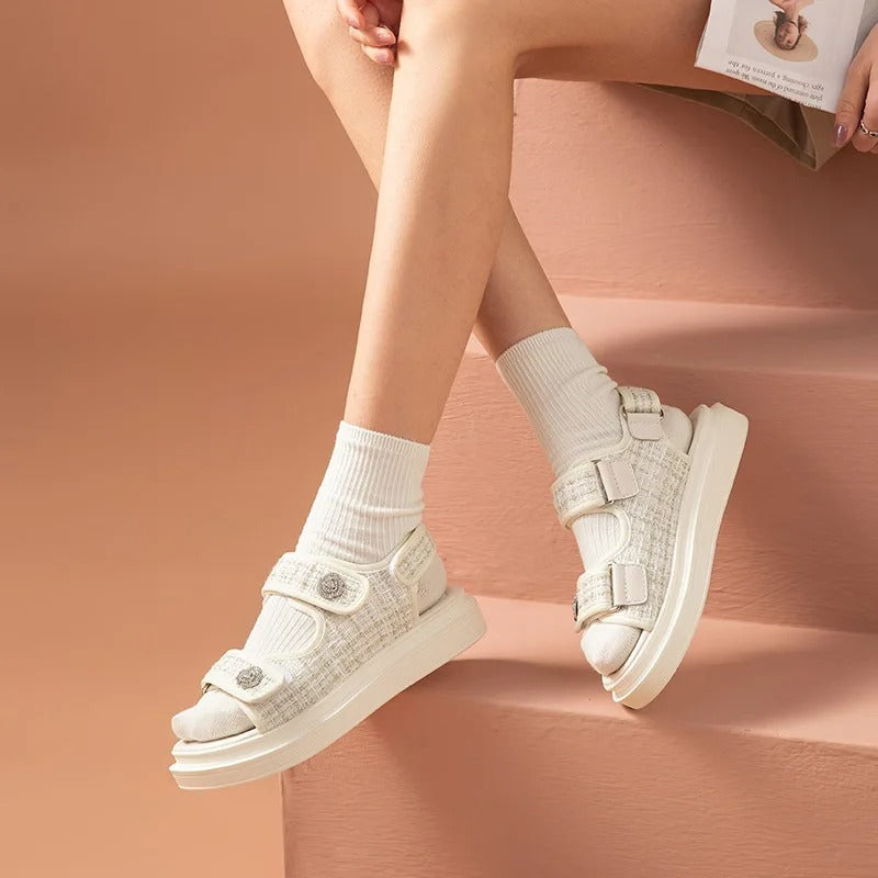 Sandales plates beige pour femme Podoways