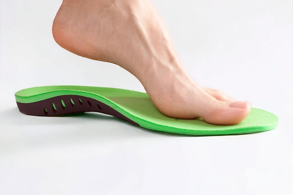 S'adapter aux semelles orthopédiques en toute simplicité