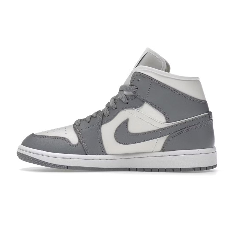 Air Jordan 1 Mid Stealth  PODOWAYS   