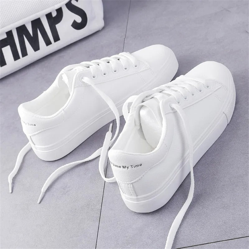 Basket en cuir blanc pour femmes