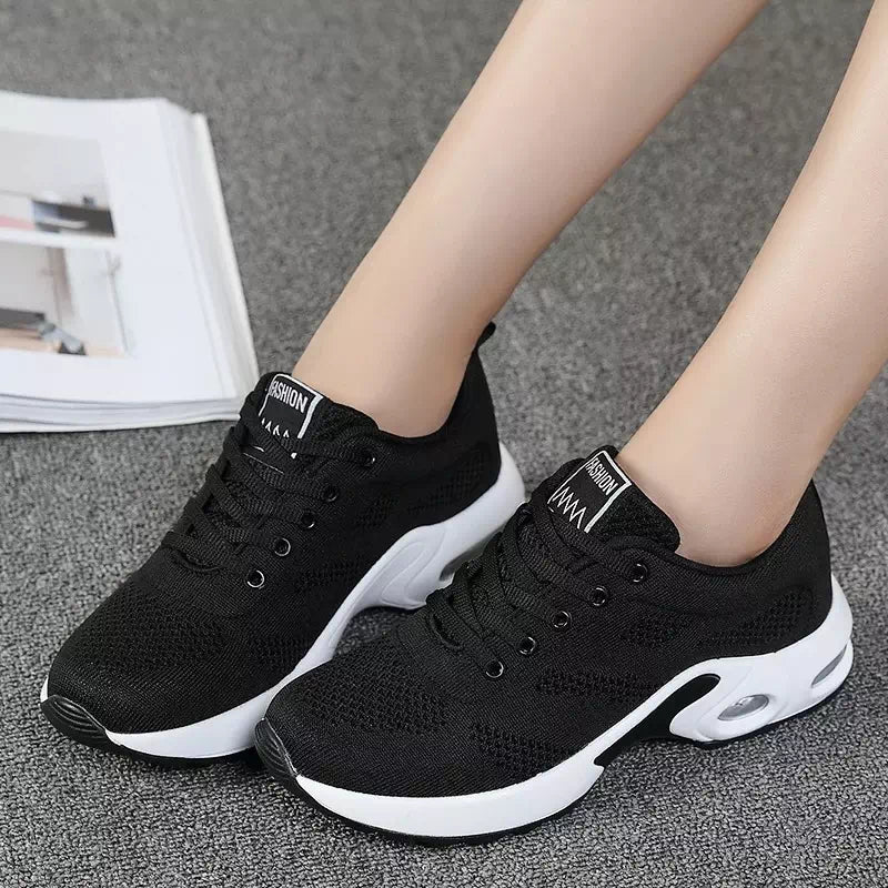 Chaussures noires et blanches femme online