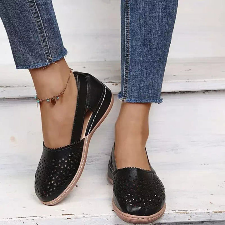 Sandales style rétro en cuir - spécial liquidation Chaussures Orthopédiques Podoways 38 Black