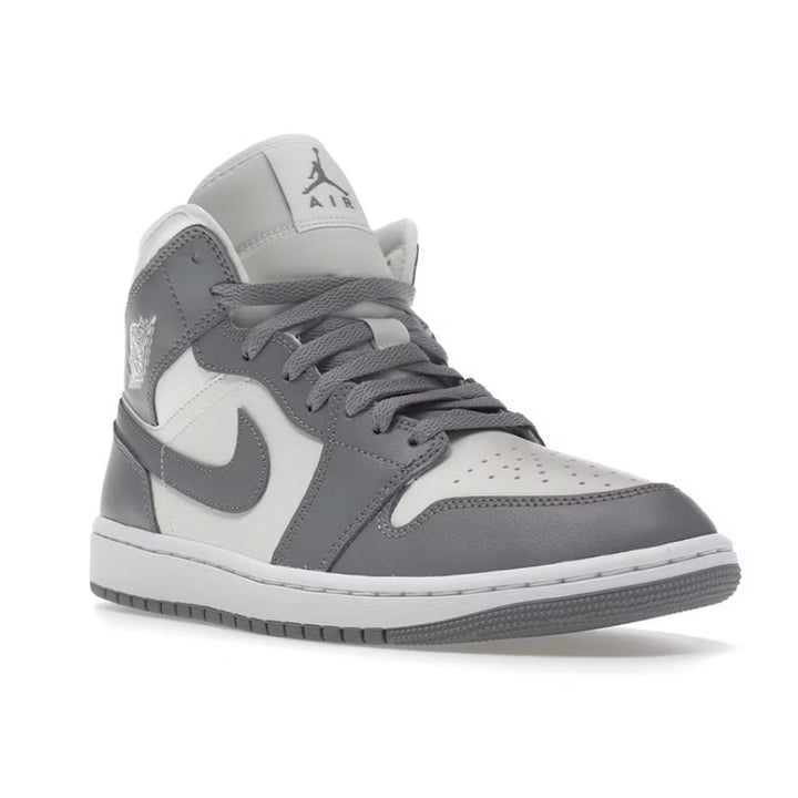 Air Jordan 1 Mid Stealth  PODOWAYS   