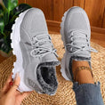 Charger l'image dans la visionneuse de la galerie, Baskets femme fourrées au look urbain et moderne Podoways
