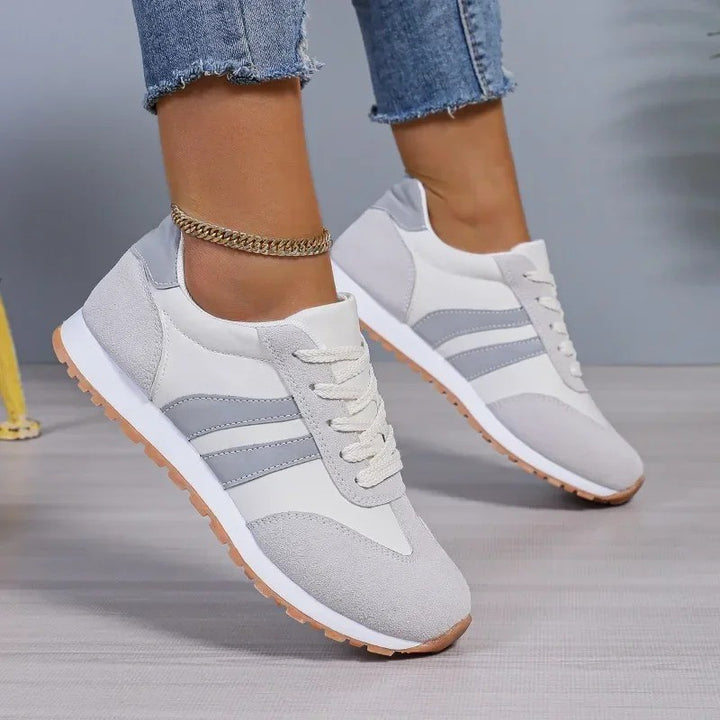 Sneakers femme confortables au design classique Podoways 36 Silver
